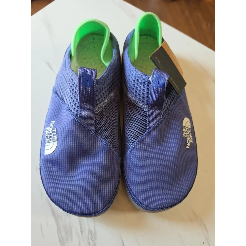 New The North Face Size 10